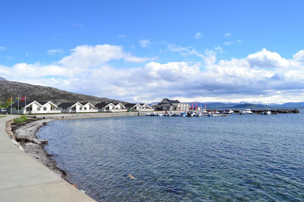 Готель Arctic Seasport Loding Екстер'єр фото
